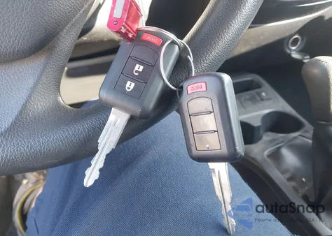 2018 Mitsubishi Mirage Es из США, поврежденный, VIN ML32A3HJ3JH006109